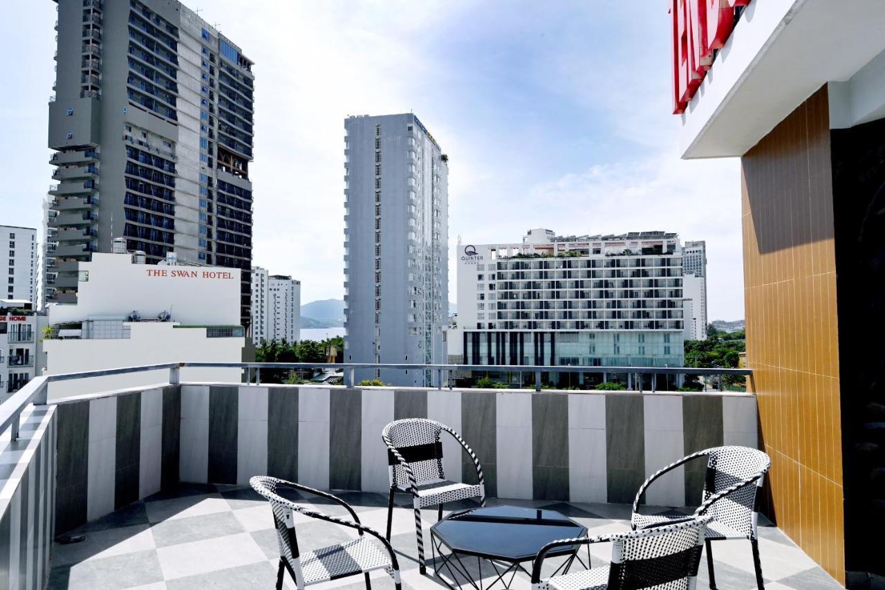 Ten Dollars Hotel Nha Trang Luaran gambar